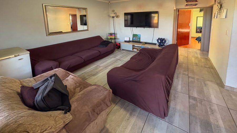2 Bedroom Property for Sale in Belmont Park Western Cape